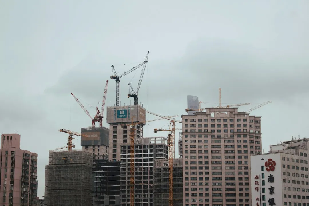 城市建设行业BIM技术应用趋势与施工效率提升路径